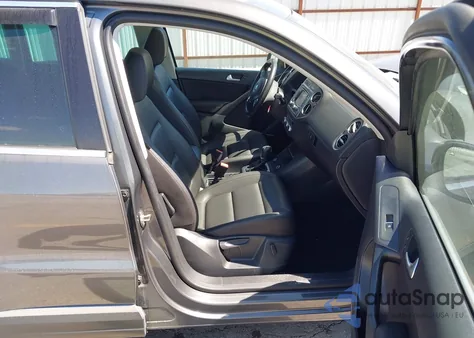 2014 Volkswagen Tiguan Sel from USA, damaged, VIN WVGBV3AXXEW607031